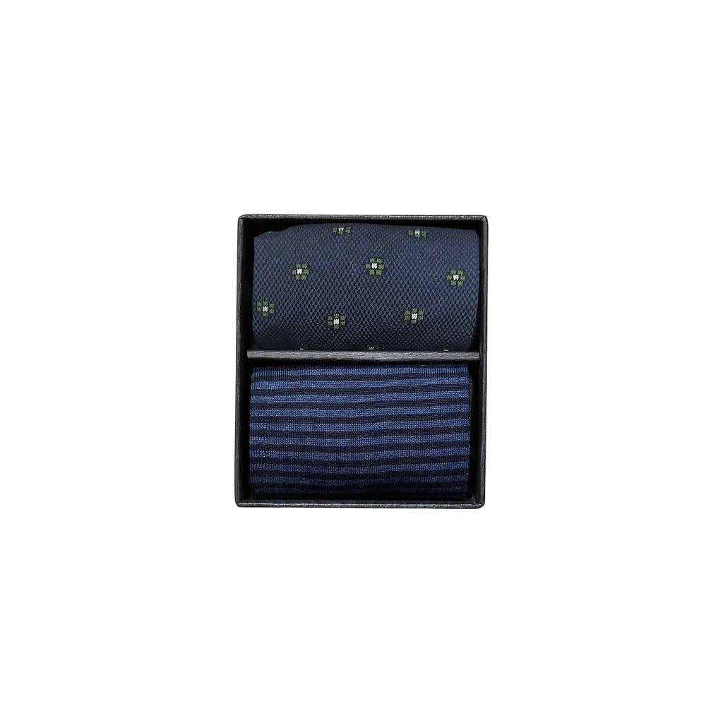 Marcoliani Milano calcetines de hombre en caja regalo azul — foto de caja regalo abierta